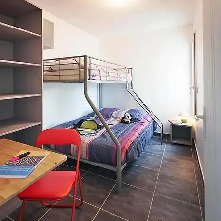 Maison Avec A Chateauneuf-de-galaure, 40 M² Дом отдыха Chateauneuf-de-Galaure