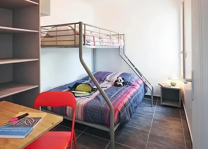 Maison Avec à Châteauneuf-de-galaure, 40 M² Hébergement de vacances Chateauneuf-de-Galaure