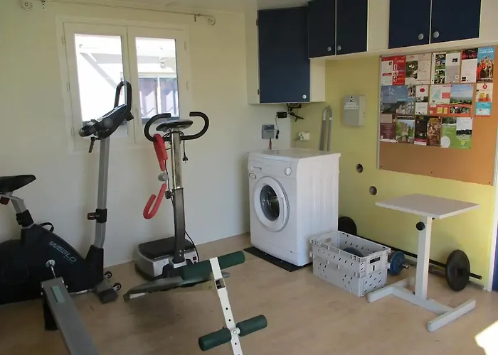 Hébergement de vacances Maison Avec à Châteauneuf-de-galaure, 40 M² *